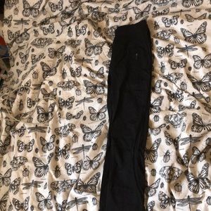 Black lululemon leggings
